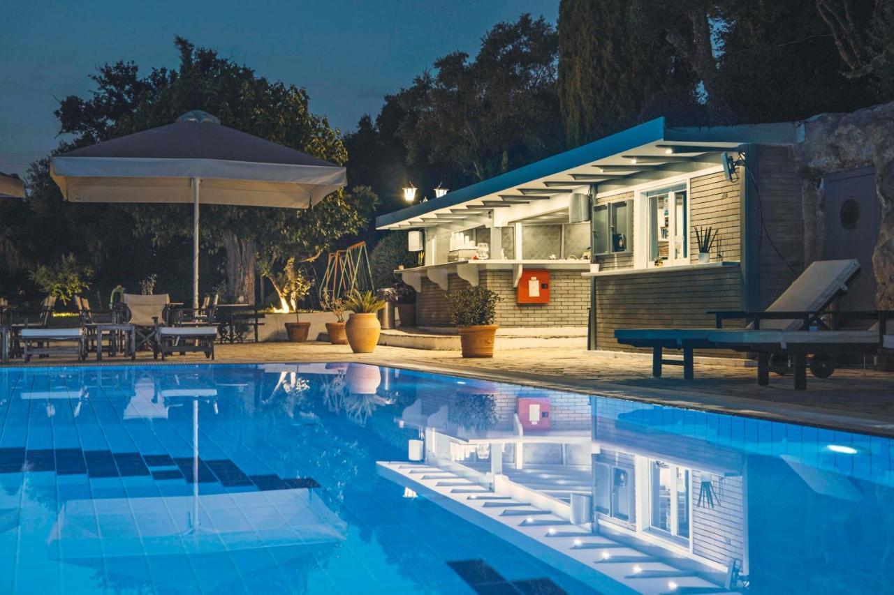 Corfu Club Apartments Gouvia Exteriör bild